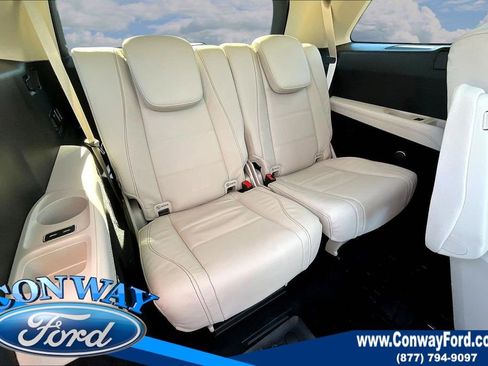 Used 2026 Mercedes-Benz GLS 450 4MATIC image 28