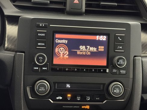 Used 2017 Honda Civic Sport image 18