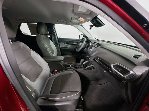 Used 2023 Chevrolet TrailBlazer LT FWD image 26