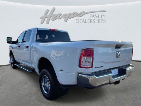 Used 2024 RAM 3500 Big Horn image 32