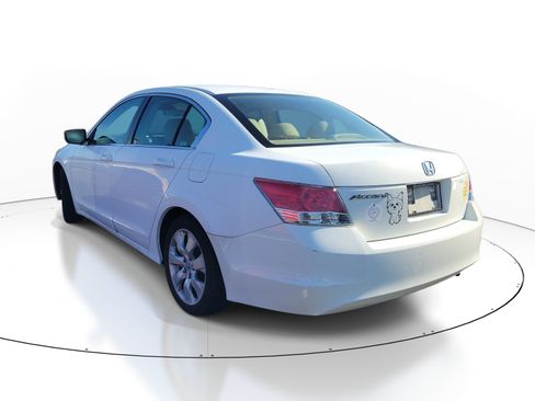 Used 2009 Honda Accord EX image 8