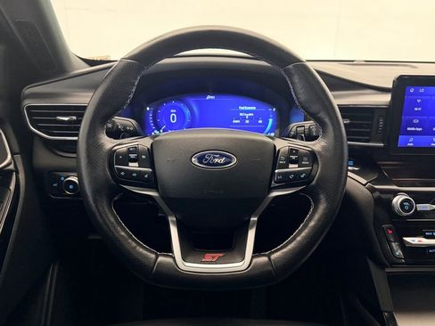 Used 2022 Ford Explorer ST AWD/4WD image 14