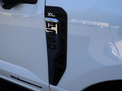 New 2026 Ford F350 4x4 SuperCab Super Duty image 22
