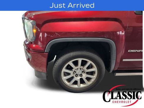 Used 2016 GMC Sierra 1500 Denali w/ Enhanced Driver Alert Package RWD image 10