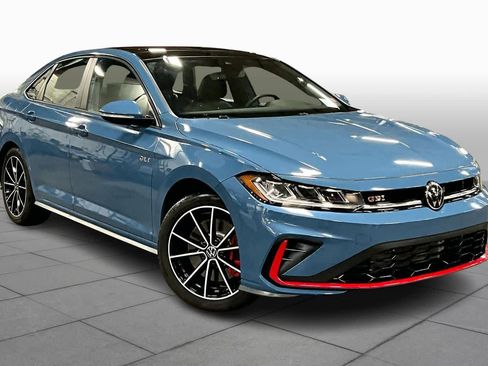 Used 2025 Volkswagen Jetta GLI Autobahn image 2