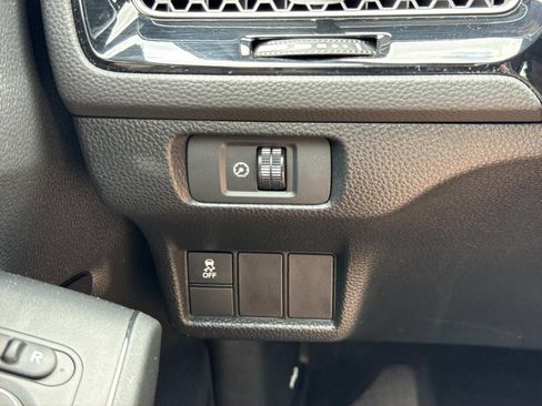 Used 2025 Honda Civic Sport image 19