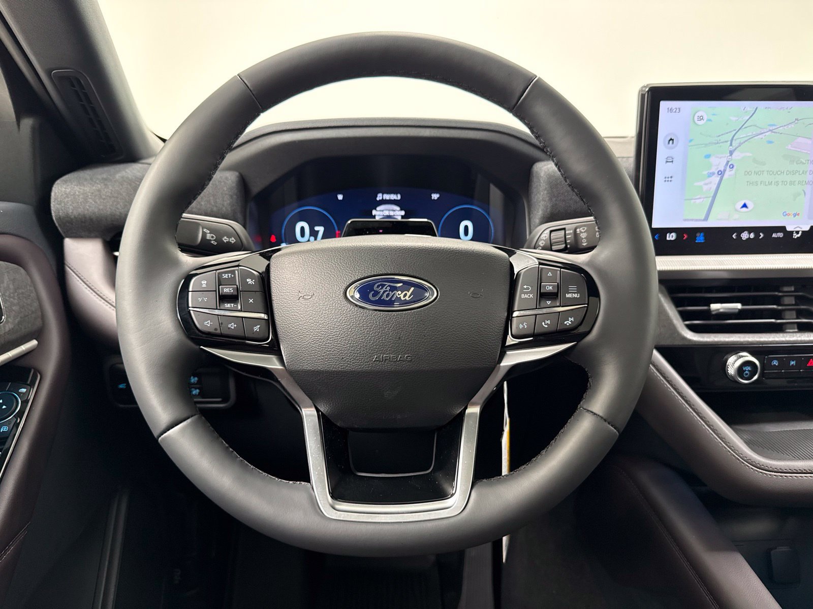 New 2026 Ford Explorer Platinum RWD image 28