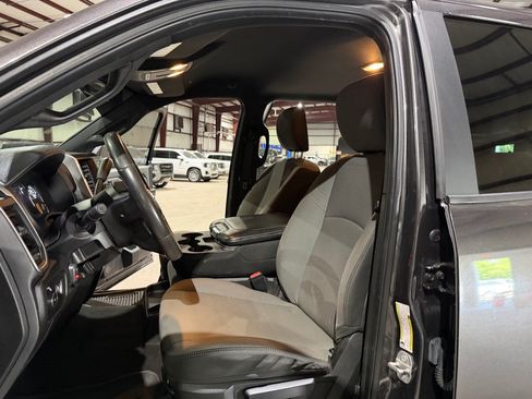Used 2021 RAM 2500 Big Horn AWD/4WD image 12
