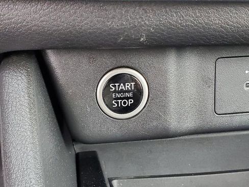 Certified 2023 Nissan Rogue SV image 25