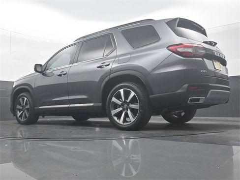 Used 2023 Honda Pilot Elite image 31