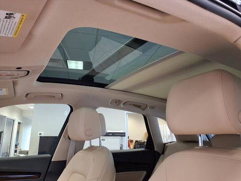 Used 2018 Audi Q5 2.0T Premium Plus w/ Premium Plus Package image 23