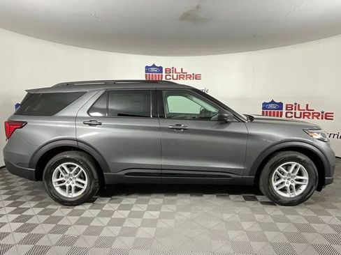 New 2026 Ford Explorer Active w/ Active Comfort Package image 2