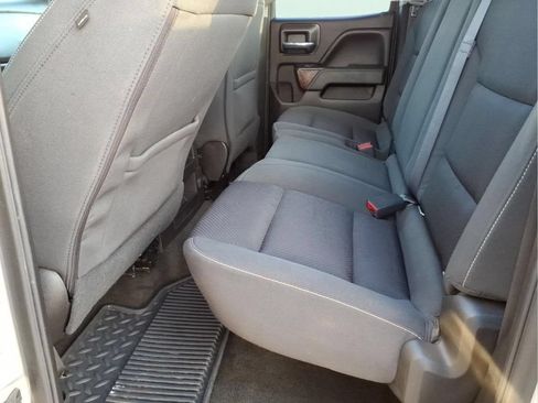Used 2017 GMC Sierra 1500 SLE w/ SLE Value Package AWD/4WD image 10