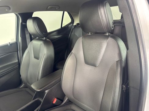 Used 2021 Buick Encore GX Select image 14