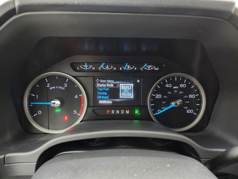 Used 2022 Ford F350 XLT w/ Black Appearance Package image 10