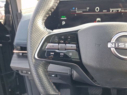 Used 2023 Nissan Ariya AWD/4WD image 25