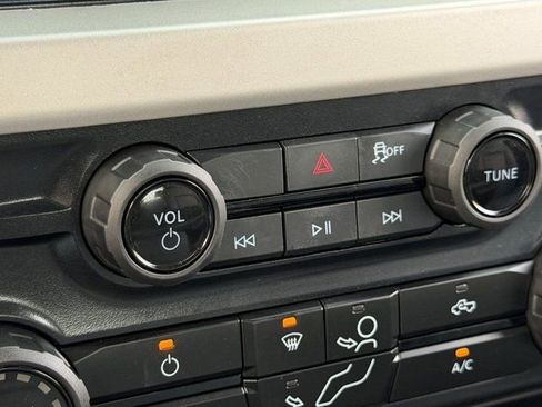 Certified 2025 Ford F250 XL w/ XL Chrome Package image 2