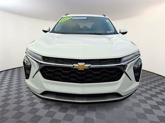 Certified 2024 Chevrolet Trax LT w/ Driver Confidence Package video 2