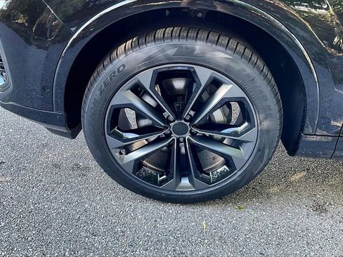 New 2026 Audi Q7 3.0T Premium Plus image 13