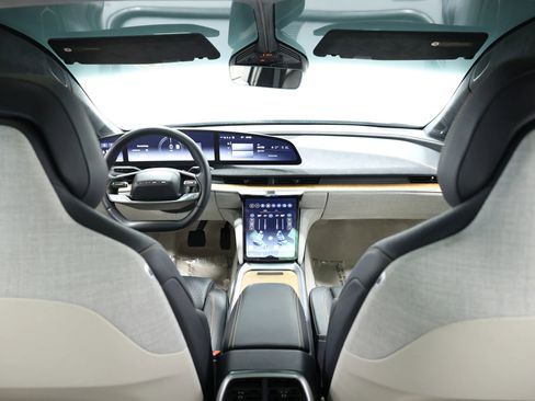 Used 2023 Lucid Air Grand Touring AWD/4WD image 27