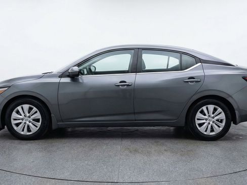 Used 2025 Nissan Sentra S image 5