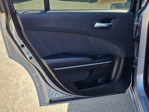 Used 2022 Dodge Charger SXT image 19