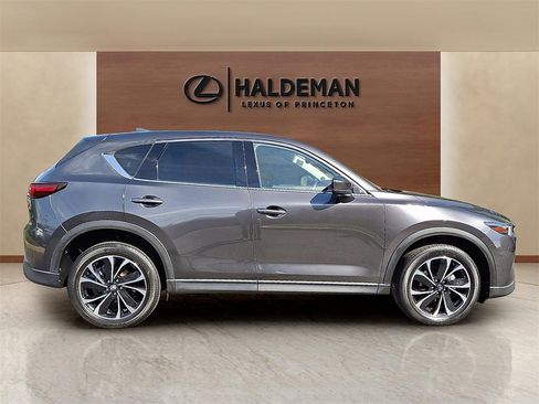 Used 2022 MAZDA CX-5 AWD 2.5 S w/ Premium Plus Pkg image 7