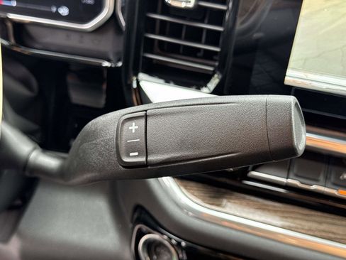 New 2026 GMC Sierra 1500 Elevation image 17