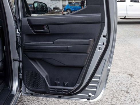 Used 2025 Toyota Tacoma SR5 image 15