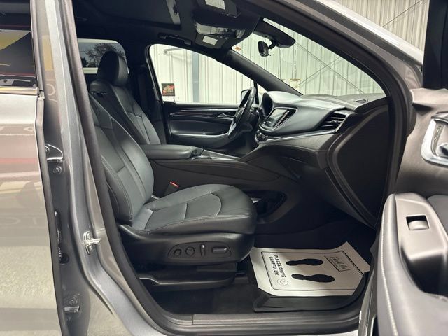 Used 2023 Buick Enclave Premium w/ Experience Buick Package AWD/4WD image 27