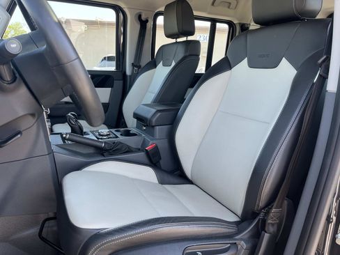 Used 2024 INEOS Grenadier Fieldmaster Edition AWD/4WD image 21