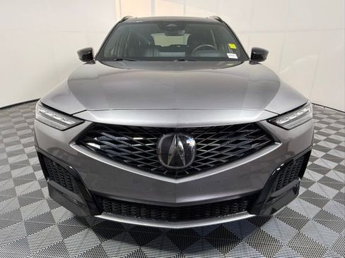 Used 2025 Acura MDX A-Spec image 11