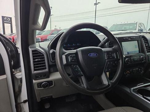 Used 2021 Ford F250 XLT w/ XLT Premium Package AWD/4WD image 8