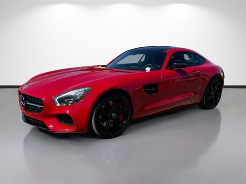 Used 2016 Mercedes-Benz AMG GT S w/ Exclusive Interior Package image 7