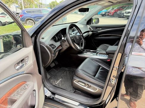 Used 2020 Acura MDX FWD image 10