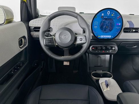 Certified 2025 MINI Cooper S image 18