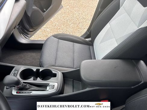Used 2025 Chevrolet Trax LS w/ LS Convenience Package FWD image 26