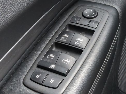 Used 2022 Dodge Durango SXT w/ Trailer Tow Group IV AWD/4WD image 21