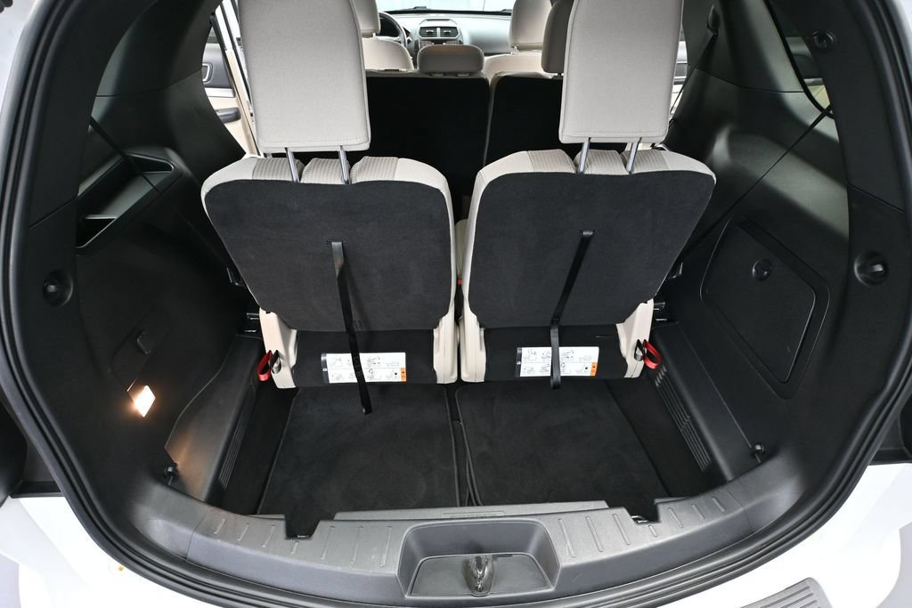 Used 2019 Ford Explorer XLT AWD/4WD image 32