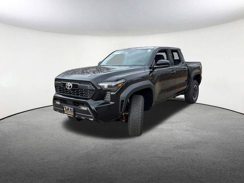 New 2025 Toyota Tacoma TRD Off-Road image 6