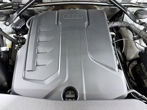 New 2025 Audi Q5 Premium Plus image 22