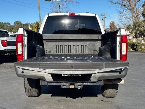 Certified 2020 Ford F250 Lariat w/ Lariat Ultimate Package image 16
