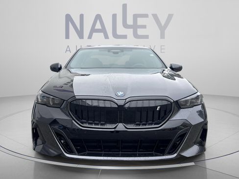 Used 2026 BMW i5 eDrive40 w/ M Sport Package RWD image 7