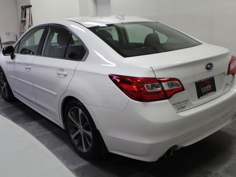 Used 2016 Subaru Legacy 2.5i Limited image 4