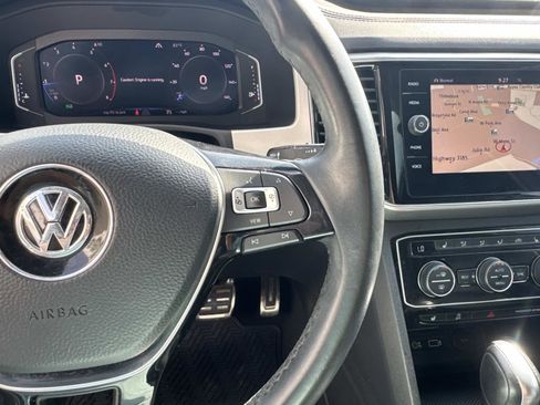 Used 2019 Volkswagen Atlas SEL R-Line AWD/4WD image 24