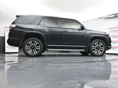 Used 2021 Toyota 4Runner Limited image 24