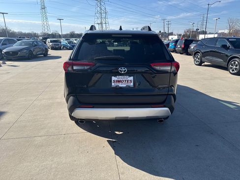 Used 2024 Toyota RAV4 Adventure image 5