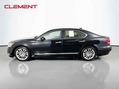 Used 2017 Lexus LS 460 w/ Comfort Package RWD image 5