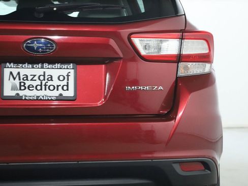Used 2018 Subaru Impreza 2.0i Premium AWD/4WD image 44