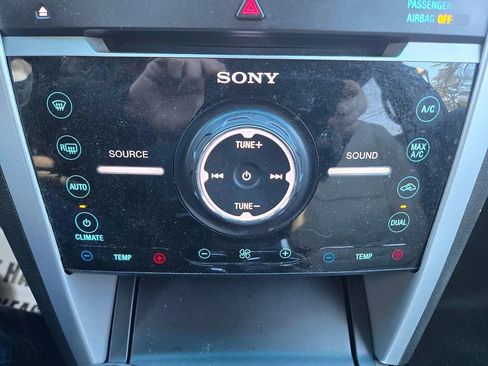 Used 2014 Ford Explorer Limited w/ Equipment Group 301A image 42